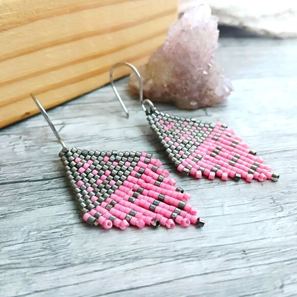 Boho Chic Beaded Fringe Dangle Earrings, Pink & Grey Seed Bead Jewelry, 2" - Picture 4 of 6
